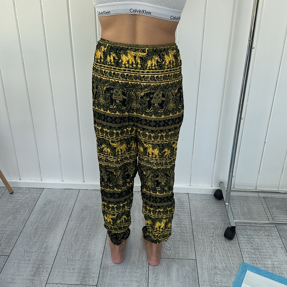 Elephant pants - Picture 3 of 6